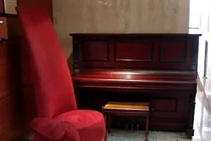 Crisol Αλμερία Ξενοδοχείο