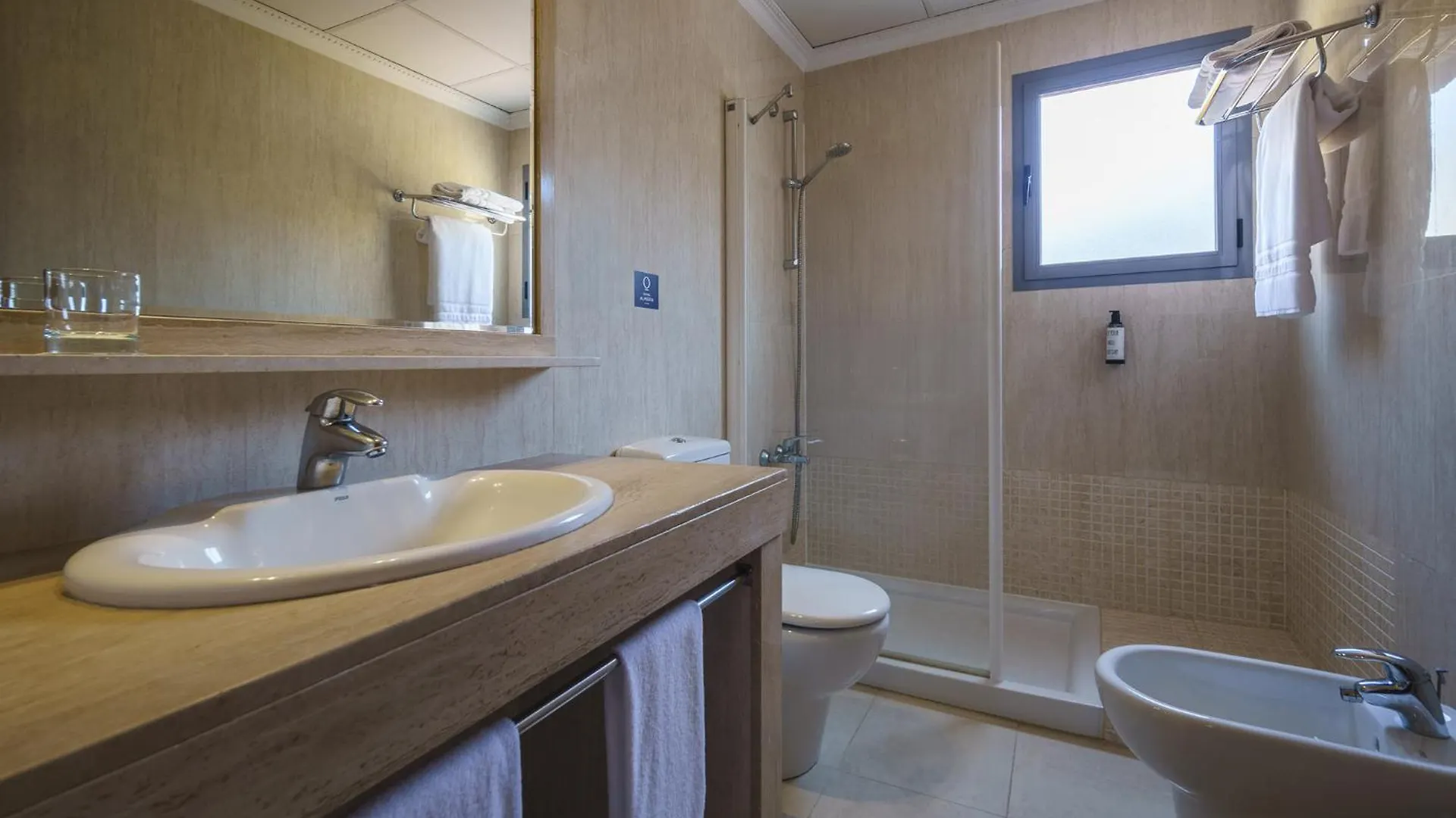 Hotel Crisol Almeria
