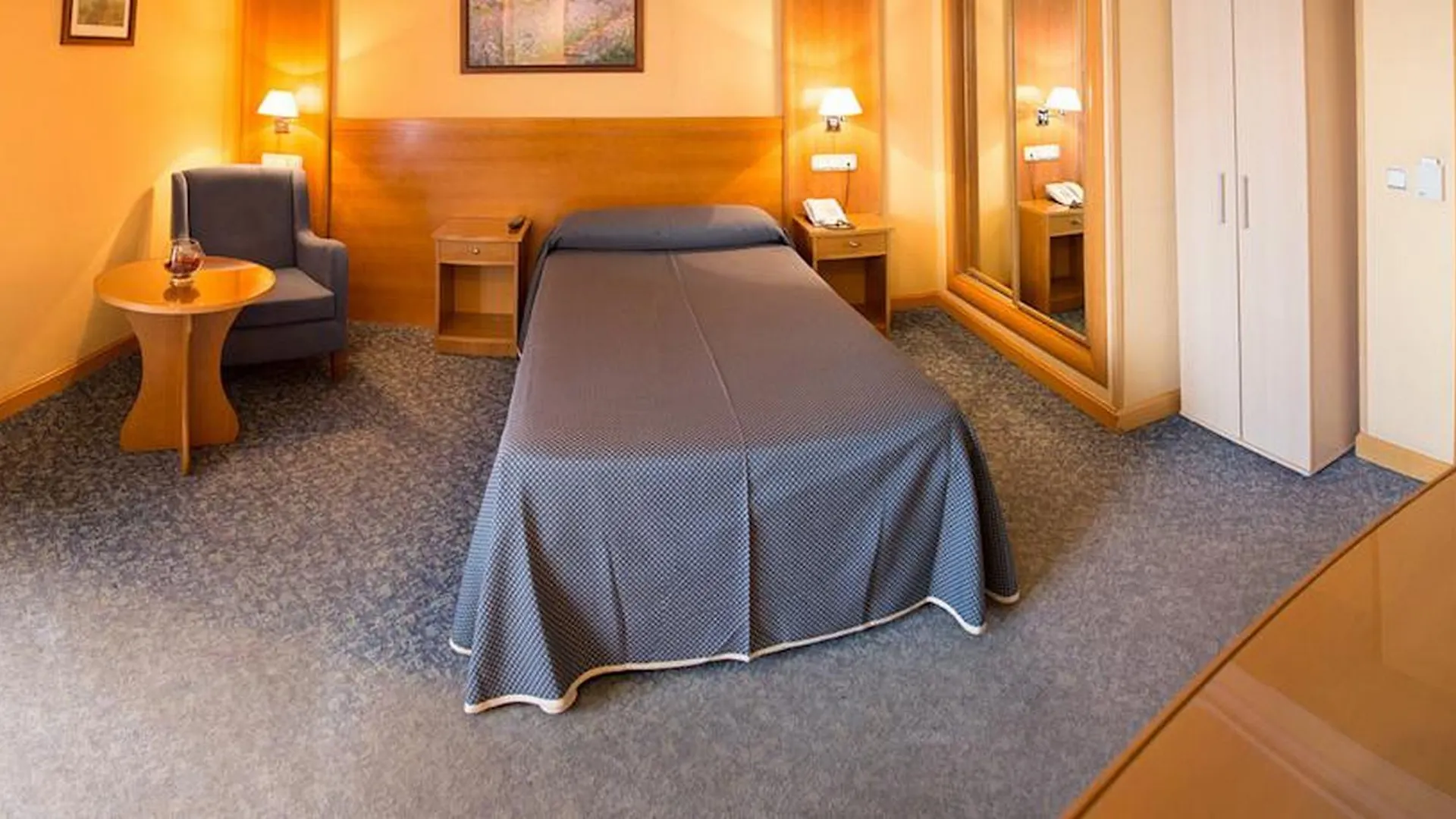 Crisol Almeria Hotel