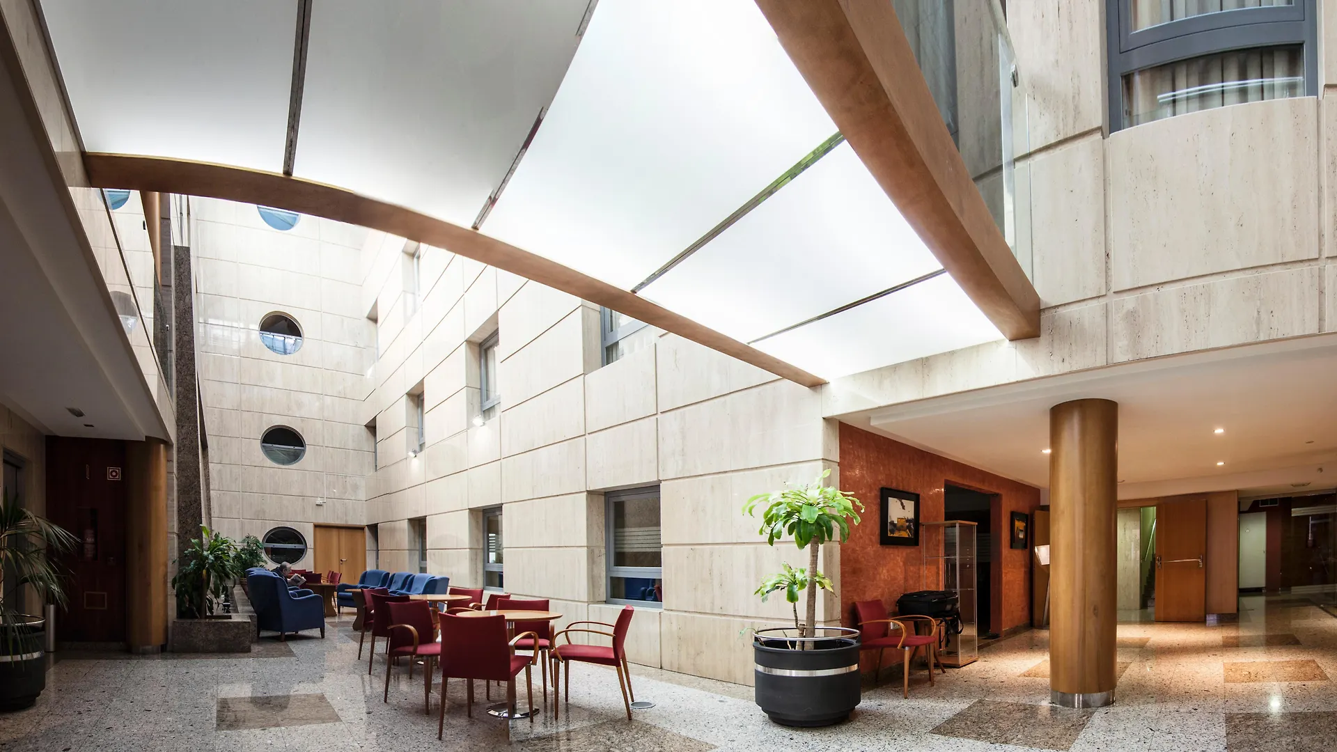 Hotel Crisol Almeria