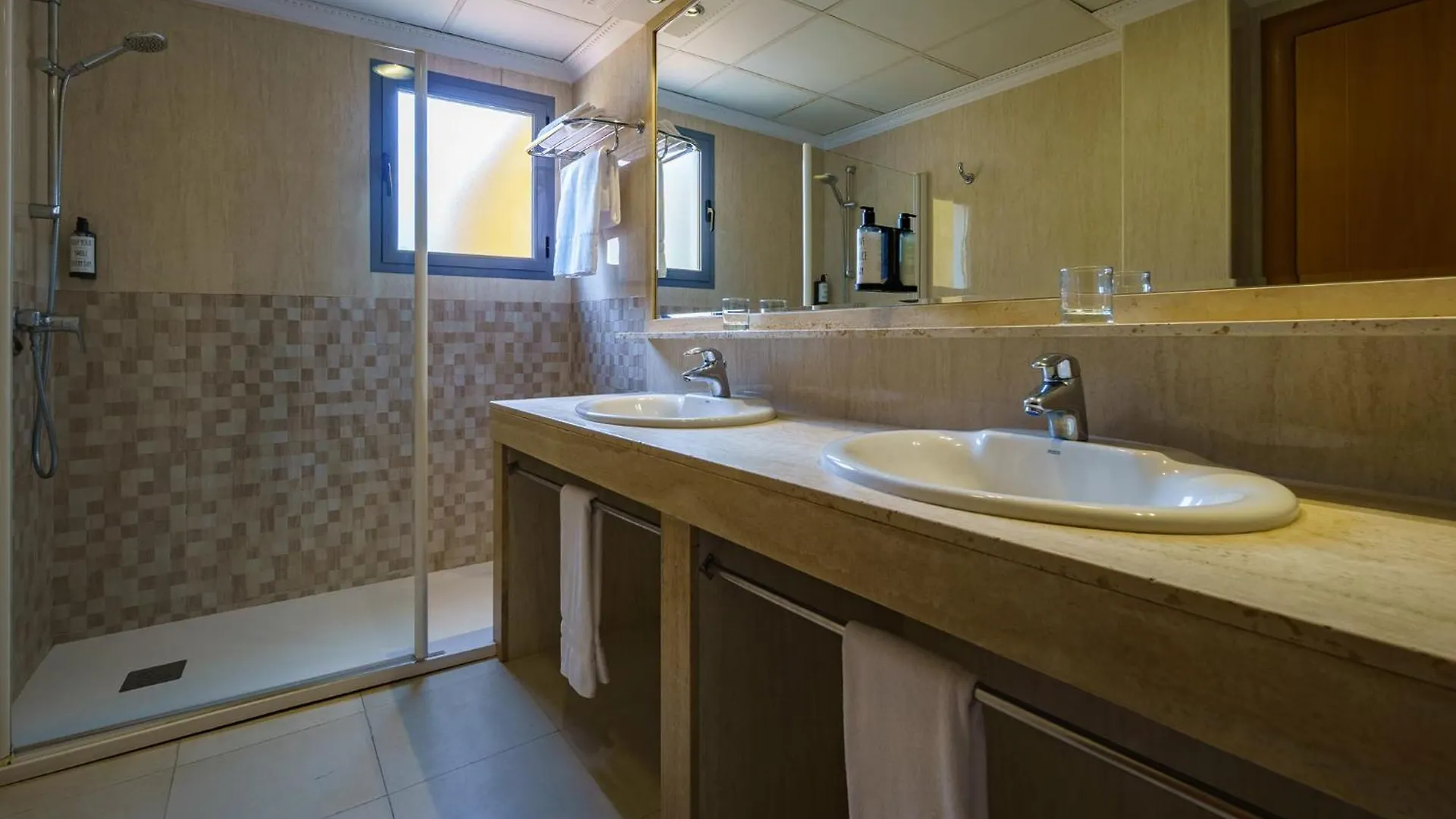 Hotel Crisol Almeria